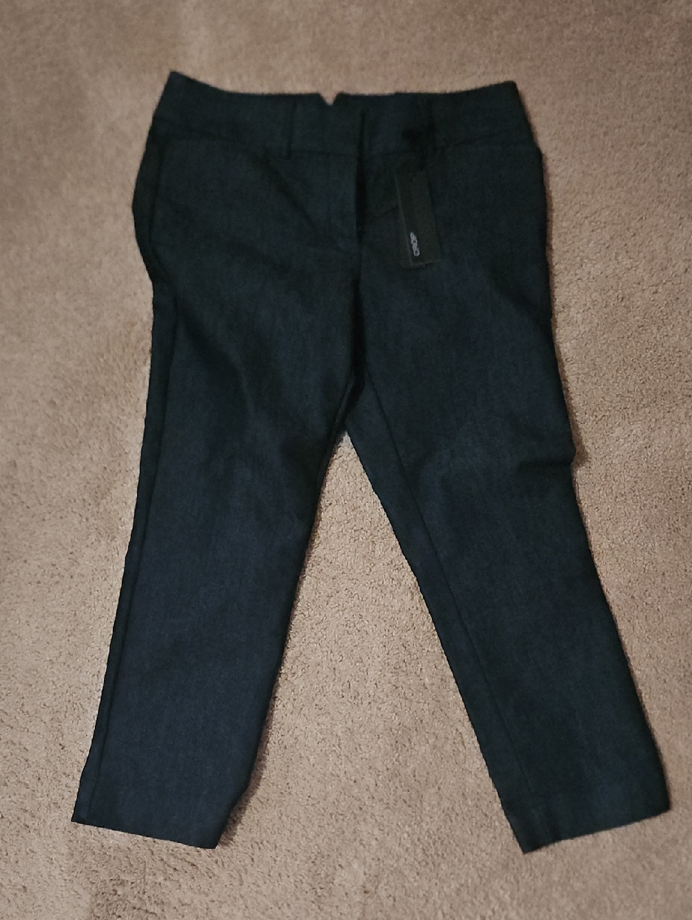 Express Women's Dark Blue Cropped Jeans